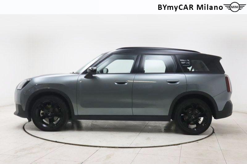 Mini Countryman Mini Countryman 1.5 48V C Classic auto https://cdn.bymycar.eu/it-bo/assets/images/vehicles/vd/5887/MINI-MINI-COUNTRYMAN-U25-jpg-2.jpg