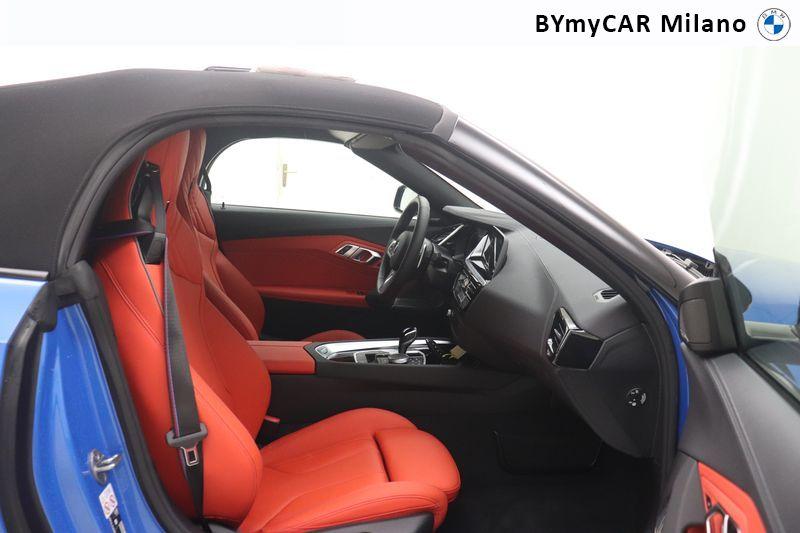 BMW Z4 Z4 M40i auto https://cdn.bymycar.eu/it-bo/assets/images/vehicles/vd/6144/BMW-Z4-G29-jpg-8.jpg