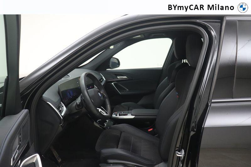 BMW X1 X1 xdrive 25e MSport Pro auto https://cdn.bymycar.eu/it-bo/assets/images/vehicles/vd/6145/BMW-X1-U11-jpg-11.jpg