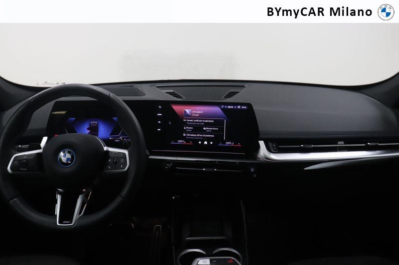 BMW X1 X1 xdrive 25e MSport Pro auto https://cdn.bymycar.eu/it-bo/assets/images/vehicles/vd/6145/BMW-X1-U11-jpg-14.jpg