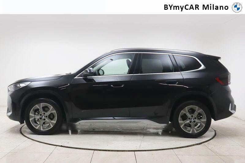 BMW X1 X1 sdrive18d X-Line auto https://cdn.bymycar.eu/it-bo/assets/images/vehicles/vn/4922/BMW-X1-U11-jpg-3.jpg