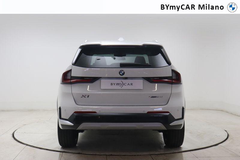 BMW X1 X1 sdrive18d X-Line auto https://cdn.bymycar.eu/it-bo/assets/images/vehicles/vn/5452/BMW-X1-U11-jpg-3.jpg