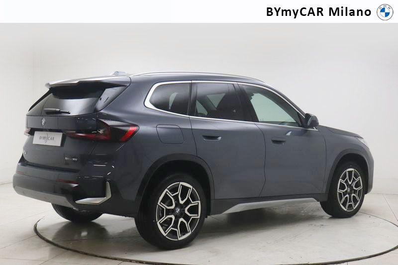 BMW X1 X1 sdrive18i X-Line auto https://cdn.bymycar.eu/it-bo/assets/images/vehicles/vn/5458/BMW-X1-U11-jpg-7.jpg