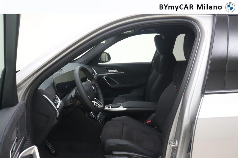 BMW X1 X1 sdrive18i MSport Pro auto https://cdn.bymycar.eu/it-bo/assets/images/vehicles/vn/5573/BMW-X1-U11-jpg-11.jpg