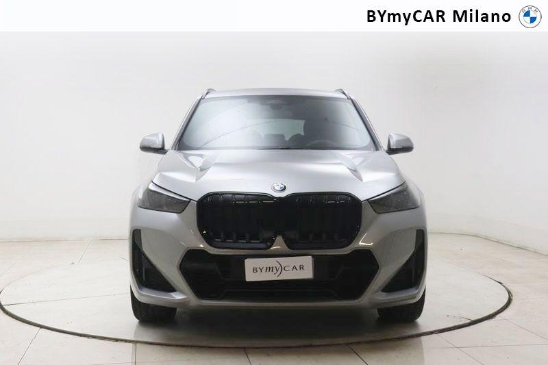 BMW X1 X1 sdrive18i MSport Pro auto https://cdn.bymycar.eu/it-bo/assets/images/vehicles/vn/5573/BMW-X1-U11-jpg-5.jpg