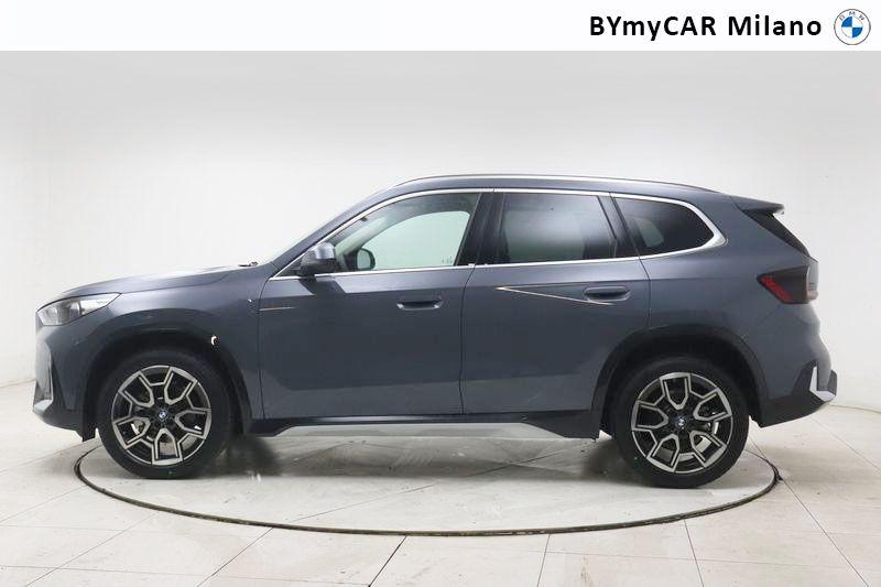 BMW X1 X1 sdrive18d X-Line auto https://cdn.bymycar.eu/it-bo/assets/images/vehicles/vn/5617/BMW-X1-U11-jpg-3.jpg