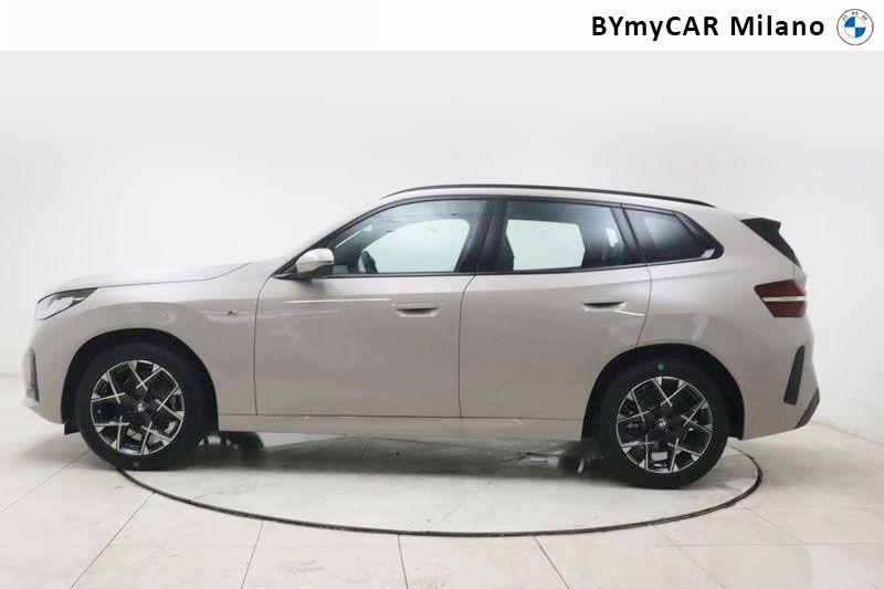 BMW X3 X3 xdrive20 MSport auto https://cdn.bymycar.eu/it-bo/assets/images/vehicles/vn/5627/BMW-X3-G45-2024-jpg-2.jpg
