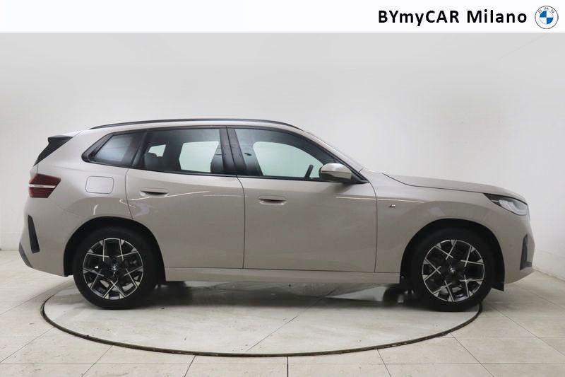 BMW X3 X3 xdrive20 MSport auto https://cdn.bymycar.eu/it-bo/assets/images/vehicles/vn/5627/BMW-X3-G45-2024-jpg-6.jpg