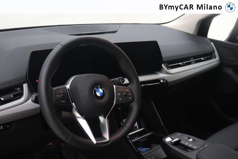 BMW Serie 2 218i Active Tourer auto https://cdn.bymycar.eu/it-bo/assets/images/vehicles/vn/5926/BMW-SERIE-2-U06-ACTIVE-TOURER-jpg-10.jpg