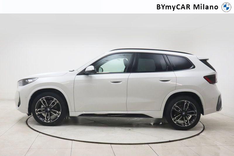 BMW X1 X1 sdrive18i MSport auto https://cdn.bymycar.eu/it-bo/assets/images/vehicles/vn/5987/BMW-X1-U11-jpg-2.jpg