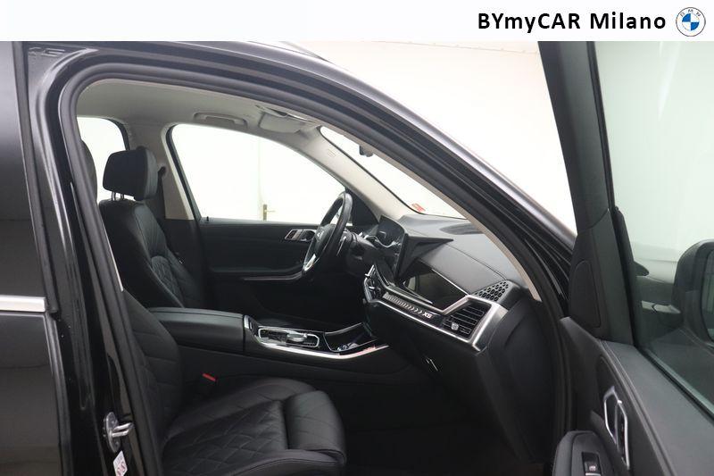 BMW X5 X5 xdrive30d auto https://cdn.bymycar.eu/it-bo/assets/images/vehicles/vo/4742/BMW-X5-G05-LCI-2023-jpg-8.jpg