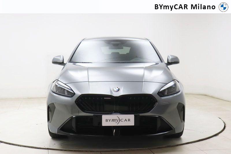 BMW Serie 1 118d MSport Pro auto https://cdn.bymycar.eu/it-bo/assets/images/vehicles/vo/5201/BMW-SERIE-1-F70-jpg-4.jpg