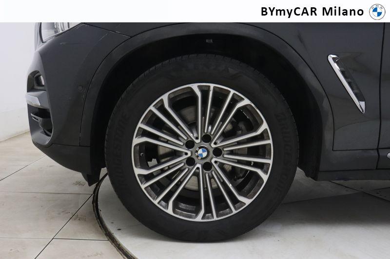 BMW X3 X3 xdrive30i xLine 252cv auto https://cdn.bymycar.eu/it-bo/assets/images/vehicles/vo/5302/BMW-X3-G01-2017-jpg-9.jpg