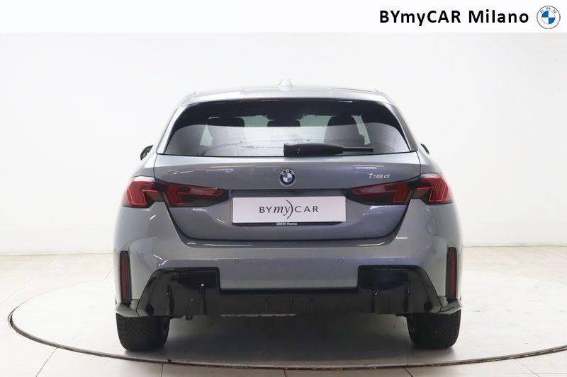 BMW Serie 1 118d MSport auto https://cdn.bymycar.eu/it-bo/assets/images/vehicles/vo/5306/BMW-SERIE-1-F70-jpg-4.jpg