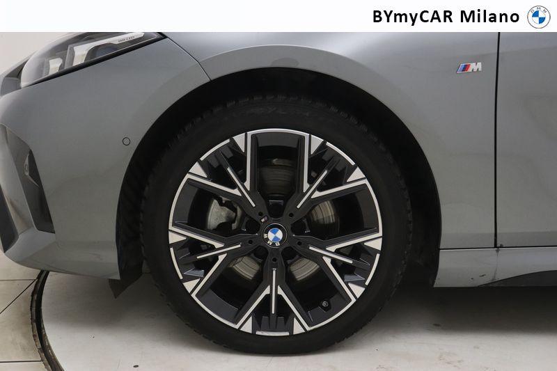 BMW Serie 1 118d MSport auto https://cdn.bymycar.eu/it-bo/assets/images/vehicles/vo/5306/BMW-SERIE-1-F70-jpg-9.jpg