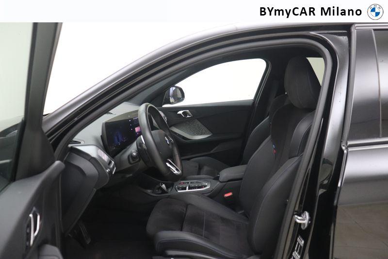 BMW Serie 1 118d MSport auto https://cdn.bymycar.eu/it-bo/assets/images/vehicles/vo/5308/BMW-SERIE-1-F70-jpg-11.jpg