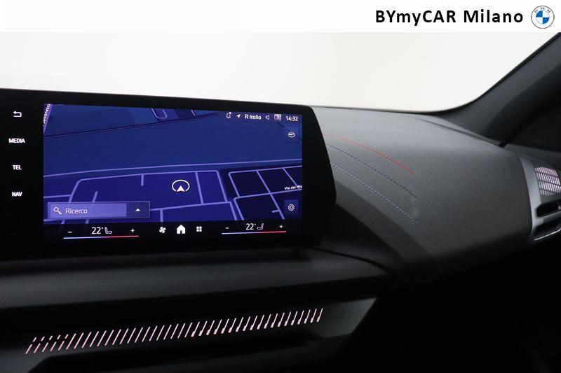 BMW Serie 1 118d MSport auto https://cdn.bymycar.eu/it-bo/assets/images/vehicles/vo/5308/BMW-SERIE-1-F70-jpg-13.jpg