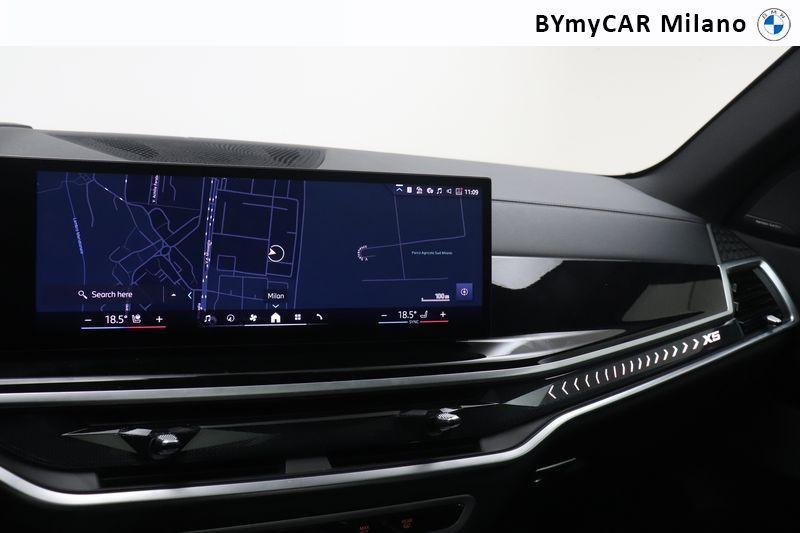 BMW X5 X5 xdrive40d MSport Pro auto https://cdn.bymycar.eu/it-bo/assets/images/vehicles/vo/5309/BMW-X5-G05-LCI-2023-jpg-13.jpg