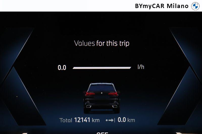 BMW X5 X5 xdrive40d MSport Pro auto https://cdn.bymycar.eu/it-bo/assets/images/vehicles/vo/5309/BMW-X5-G05-LCI-2023-jpg-14.jpg