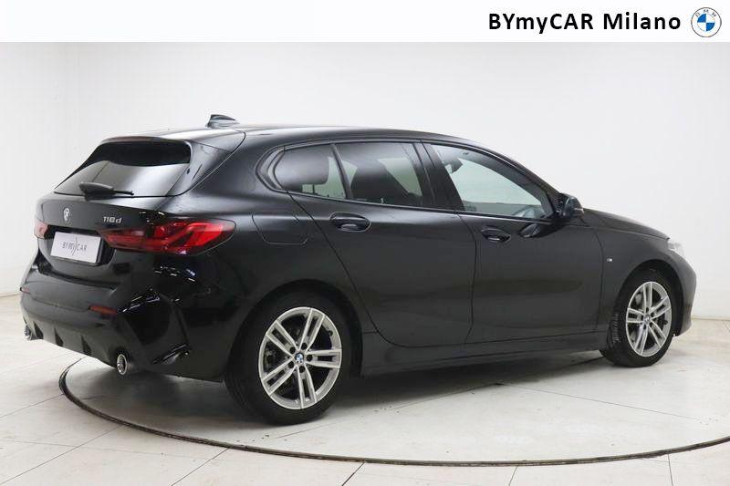 BMW Serie 1 118d Msport auto https://cdn.bymycar.eu/it-bo/assets/images/vehicles/vo/5320/BMW-SERIE-1-F40-jpg-7.jpg