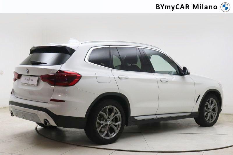 BMW X3 X3 xdrive30d mhev 48V xLine 286cv auto https://cdn.bymycar.eu/it-bo/assets/images/vehicles/vo/5331/BMW-X3-G01-2017-jpg-7.jpg