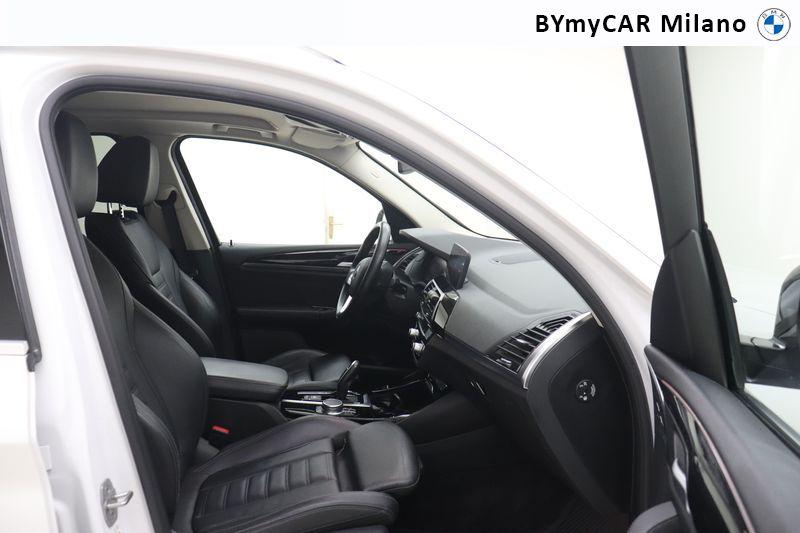 BMW X3 X3 xdrive30d mhev 48V xLine 286cv auto https://cdn.bymycar.eu/it-bo/assets/images/vehicles/vo/5331/BMW-X3-G01-2017-jpg-8.jpg