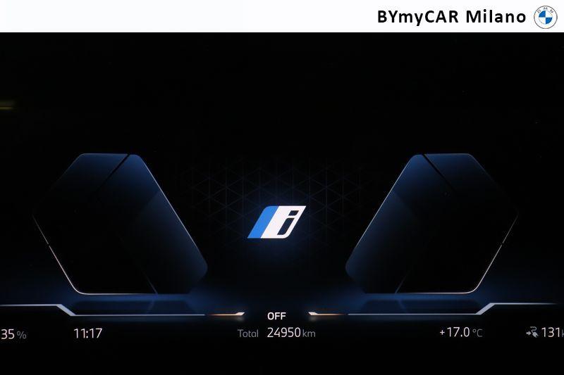 BMW X1 iX1 edrive 20 MSport Pro https://cdn.bymycar.eu/it-bo/assets/images/vehicles/vo/5339/BMW-X1-U11-jpg-11.jpg