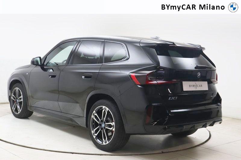 BMW X1 iX1 edrive 20 MSport Pro https://cdn.bymycar.eu/it-bo/assets/images/vehicles/vo/5339/BMW-X1-U11-jpg-14.jpg