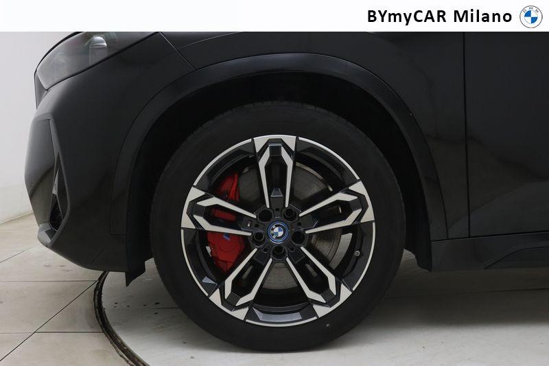 BMW X1 iX1 edrive 20 MSport Pro https://cdn.bymycar.eu/it-bo/assets/images/vehicles/vo/5339/BMW-X1-U11-jpg-9.jpg