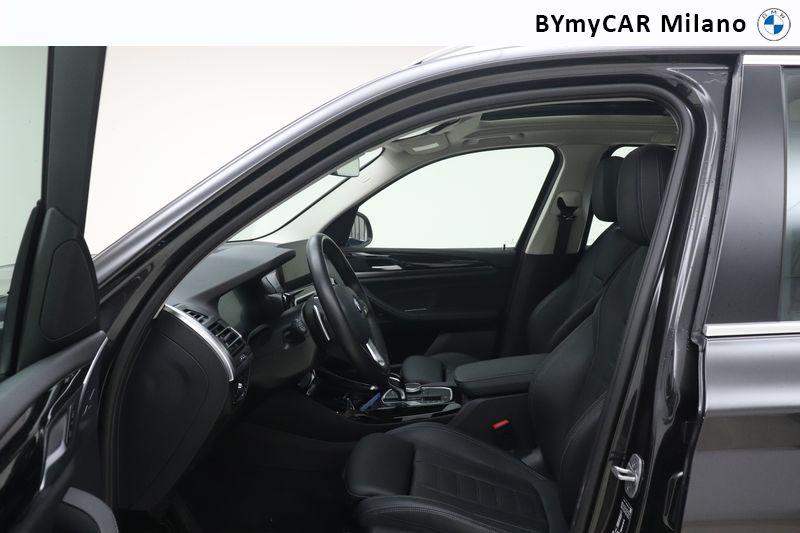 BMW X3 X3 xdrive30e auto https://cdn.bymycar.eu/it-bo/assets/images/vehicles/vo/5342/BMW-X3-G01-2021-jpg-10.jpg
