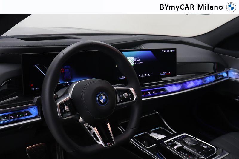 BMW Serie 7 i7 xdrive60 MSport https://cdn.bymycar.eu/it-bo/assets/images/vehicles/vo/5345/BMW-SERIE-7-G70-jpg-10.jpg