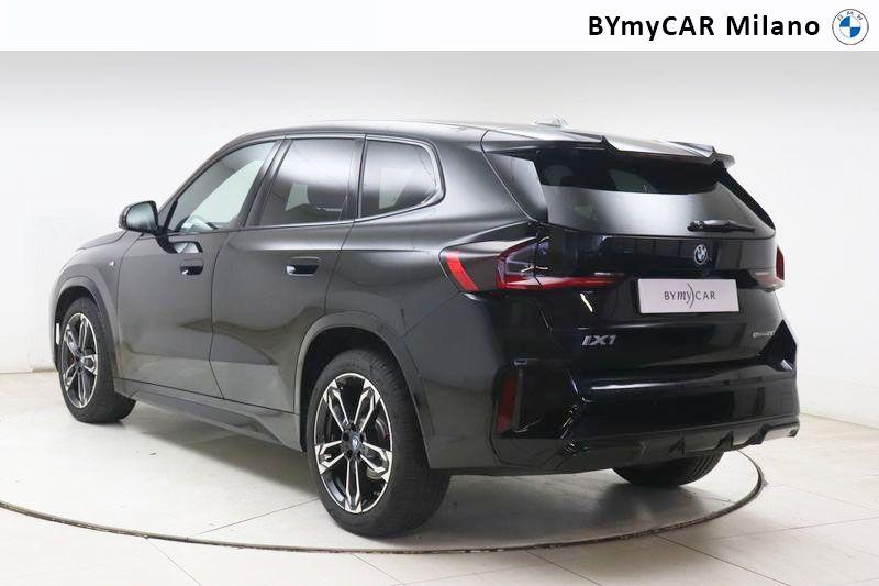 BMW X1 iX1 edrive 20 MSport Pro https://cdn.bymycar.eu/it-bo/assets/images/vehicles/vo/5364/BMW-X1-U11-jpg-14.jpg