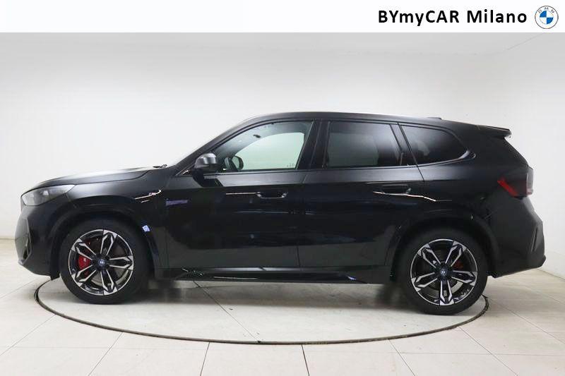 BMW X1 iX1 edrive 20 MSport Pro https://cdn.bymycar.eu/it-bo/assets/images/vehicles/vo/5364/BMW-X1-U11-jpg-2.jpg