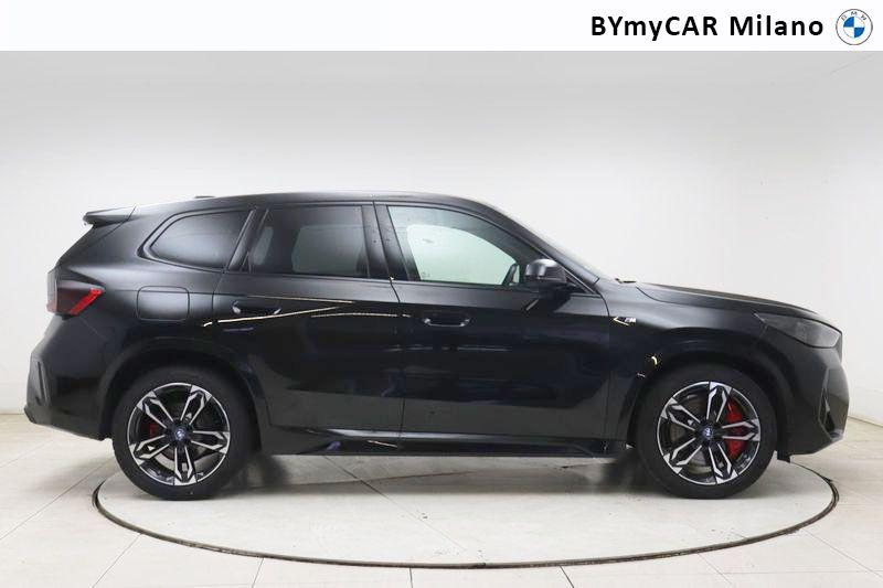 BMW X1 iX1 edrive 20 MSport Pro https://cdn.bymycar.eu/it-bo/assets/images/vehicles/vo/5364/BMW-X1-U11-jpg-6.jpg