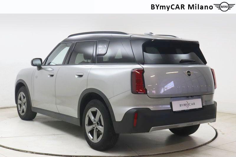 Mini Countryman Mini Countryman 1.5 48V C Classic auto https://cdn.bymycar.eu/it-bo/assets/images/vehicles/vo/5365/MINI-MINI-COUNTRYMAN-U25-jpg-13.jpg