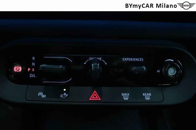 Mini Countryman Mini Countryman 1.5 48V C Classic auto https://cdn.bymycar.eu/it-bo/assets/images/vehicles/vo/5368/MINI-MINI-COUNTRYMAN-U25-jpg-12.jpg