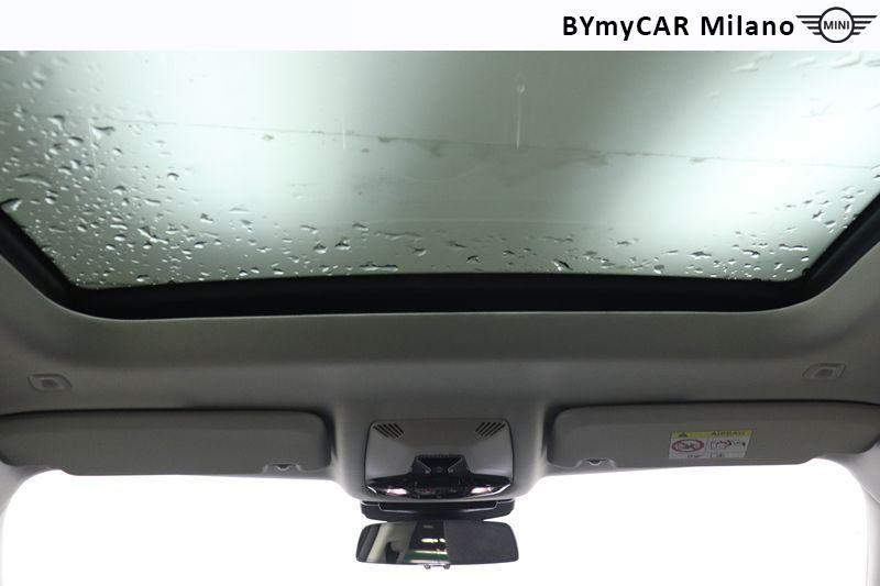 Mini Countryman Mini Countryman 1.5 48V C Classic auto https://cdn.bymycar.eu/it-bo/assets/images/vehicles/vo/5368/MINI-MINI-COUNTRYMAN-U25-jpg-13.jpg