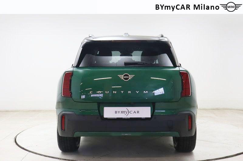 Mini Countryman Mini Countryman 1.5 48V C Classic auto https://cdn.bymycar.eu/it-bo/assets/images/vehicles/vo/5368/MINI-MINI-COUNTRYMAN-U25-jpg-3.jpg