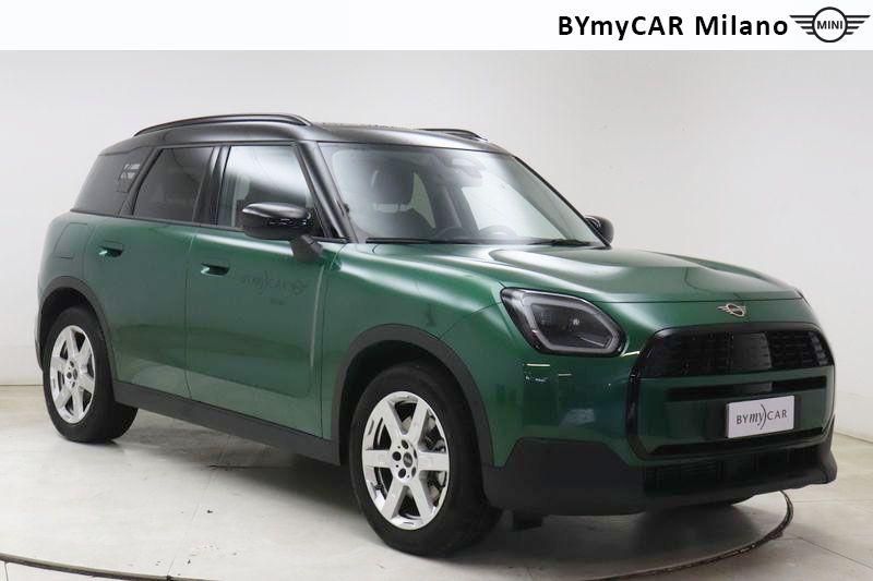 Mini Countryman Mini Countryman 1.5 48V C Classic auto https://cdn.bymycar.eu/it-bo/assets/images/vehicles/vo/5368/MINI-MINI-COUNTRYMAN-U25-jpg-5.jpg