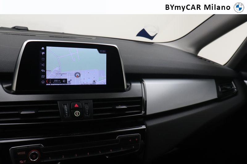 BMW Serie 2 216d Active Tourer Advantage auto https://cdn.bymycar.eu/it-bo/assets/images/vehicles/vo/5401/BMW-SERIE-2-F45-2018-ACTIVE-TOURER-jpg-11.jpg