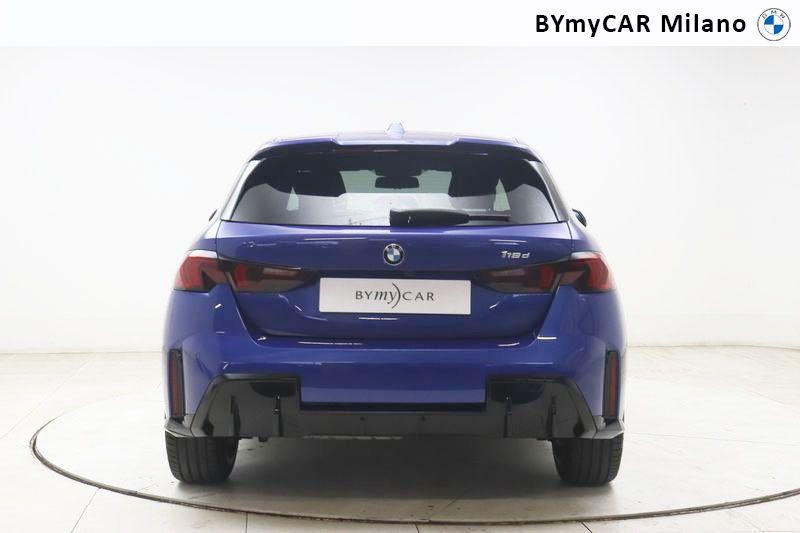 BMW Serie 1 118d MSport Pro auto https://cdn.bymycar.eu/it-bo/assets/images/vehicles/vo/5402/BMW-SERIE-1-F70-jpg-3.jpg