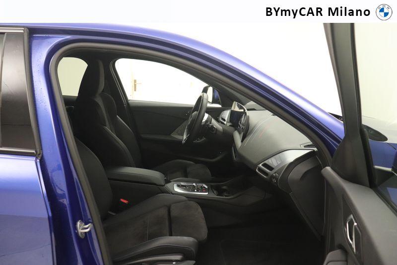 BMW Serie 1 118d MSport Pro auto https://cdn.bymycar.eu/it-bo/assets/images/vehicles/vo/5402/BMW-SERIE-1-F70-jpg-8.jpg