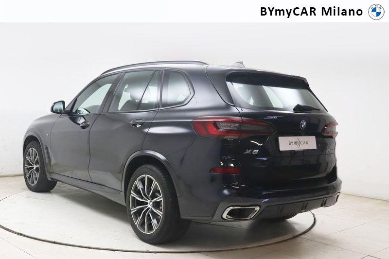 BMW X5 X5 xdrive30d mhev 48V Msport auto https://cdn.bymycar.eu/it-bo/assets/images/vehicles/vo/5415/BMW-X5-G05-2018-jpg-14.jpg