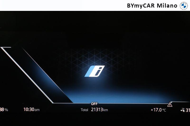 BMW X1 iX1 edrive 20 MSport Pro https://cdn.bymycar.eu/it-bo/assets/images/vehicles/vo/5426/BMW-X1-U11-jpg-12.jpg