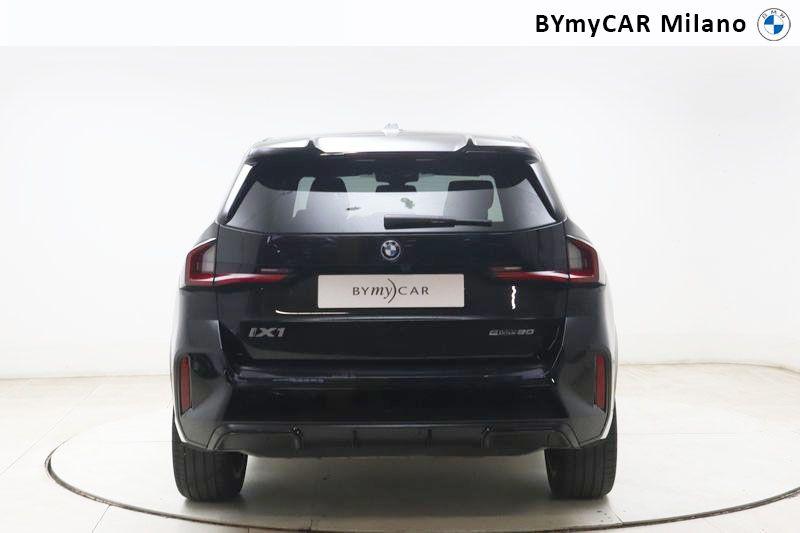 BMW X1 iX1 edrive 20 MSport Pro https://cdn.bymycar.eu/it-bo/assets/images/vehicles/vo/5426/BMW-X1-U11-jpg-4.jpg