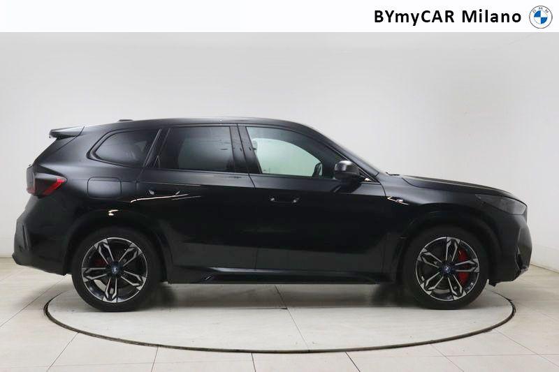 BMW X1 iX1 edrive 20 MSport Pro https://cdn.bymycar.eu/it-bo/assets/images/vehicles/vo/5426/BMW-X1-U11-jpg-7.jpg