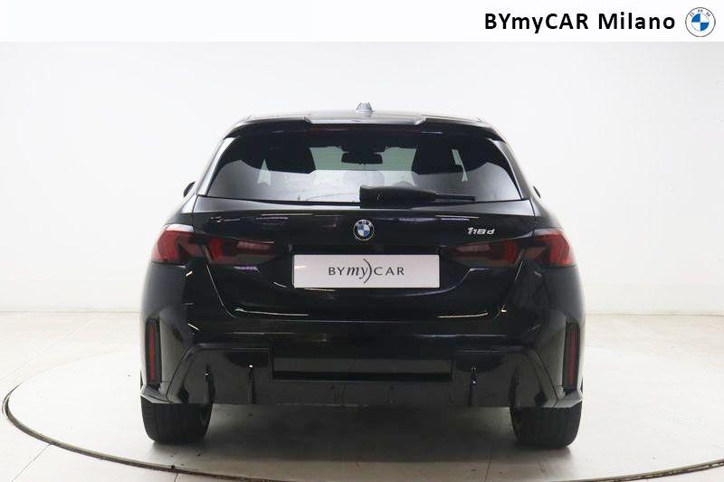 BMW Serie 1 118d MSport auto https://cdn.bymycar.eu/it-bo/assets/images/vehicles/vo/5475/BMW-SERIE-1-F70-jpg-3.jpg