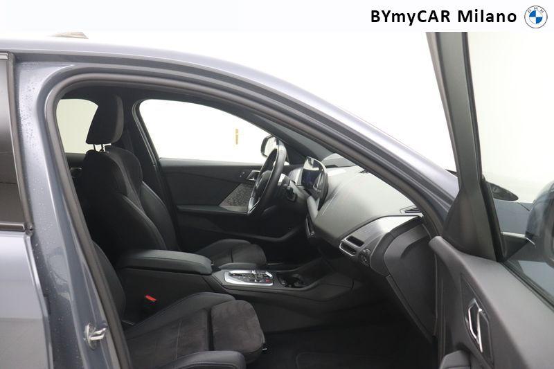 BMW Serie 1 118d MSport Pro auto https://cdn.bymycar.eu/it-bo/assets/images/vehicles/vo/5653/BMW-SERIE-1-F70-jpg-8.jpg