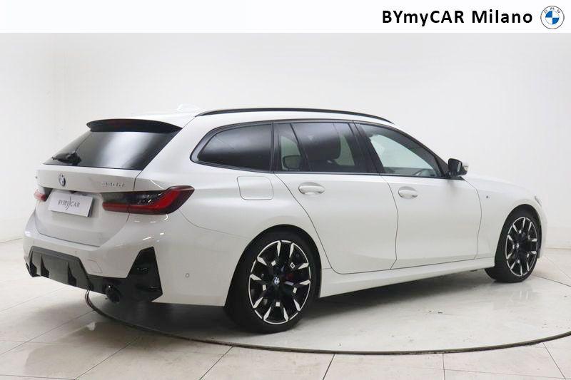 BMW Serie 3 320d Touring mhev 48V xdrive MSport auto https://cdn.bymycar.eu/it-bo/assets/images/vehicles/vo/5772/BMW-SERIE-3-G21-2022-TOURING-jpg-7.jpg