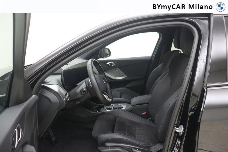 BMW Serie 1 118d MSport Pro auto https://cdn.bymycar.eu/it-bo/assets/images/vehicles/vo/5785/BMW-SERIE-1-F70-jpg-11.jpg